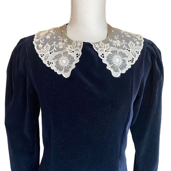 Laura Ashley Velvet Midi Dress Size 10 Vintage - Picture 2 of 7